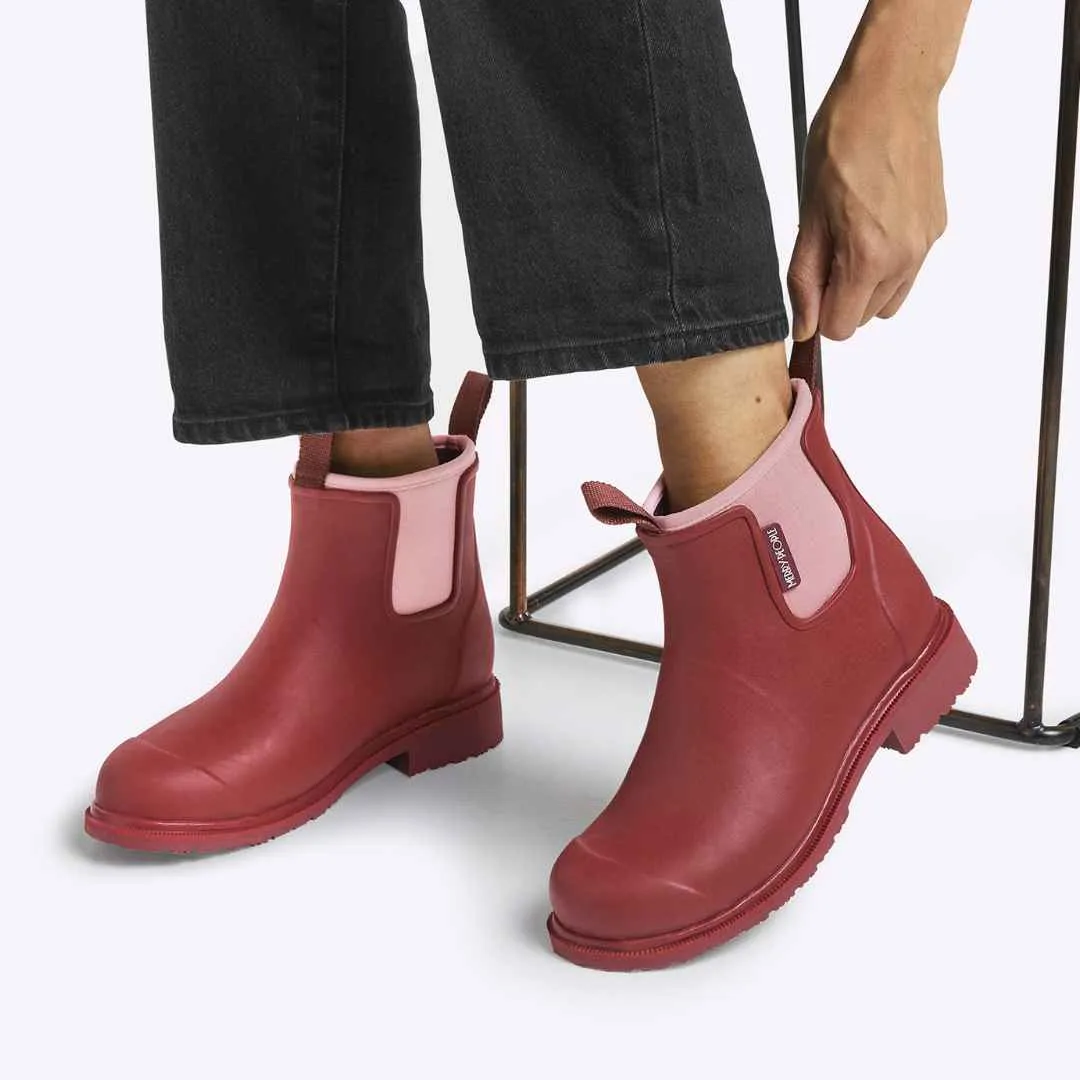 Bobbi Rain Boot // Beetroot & Light Pink