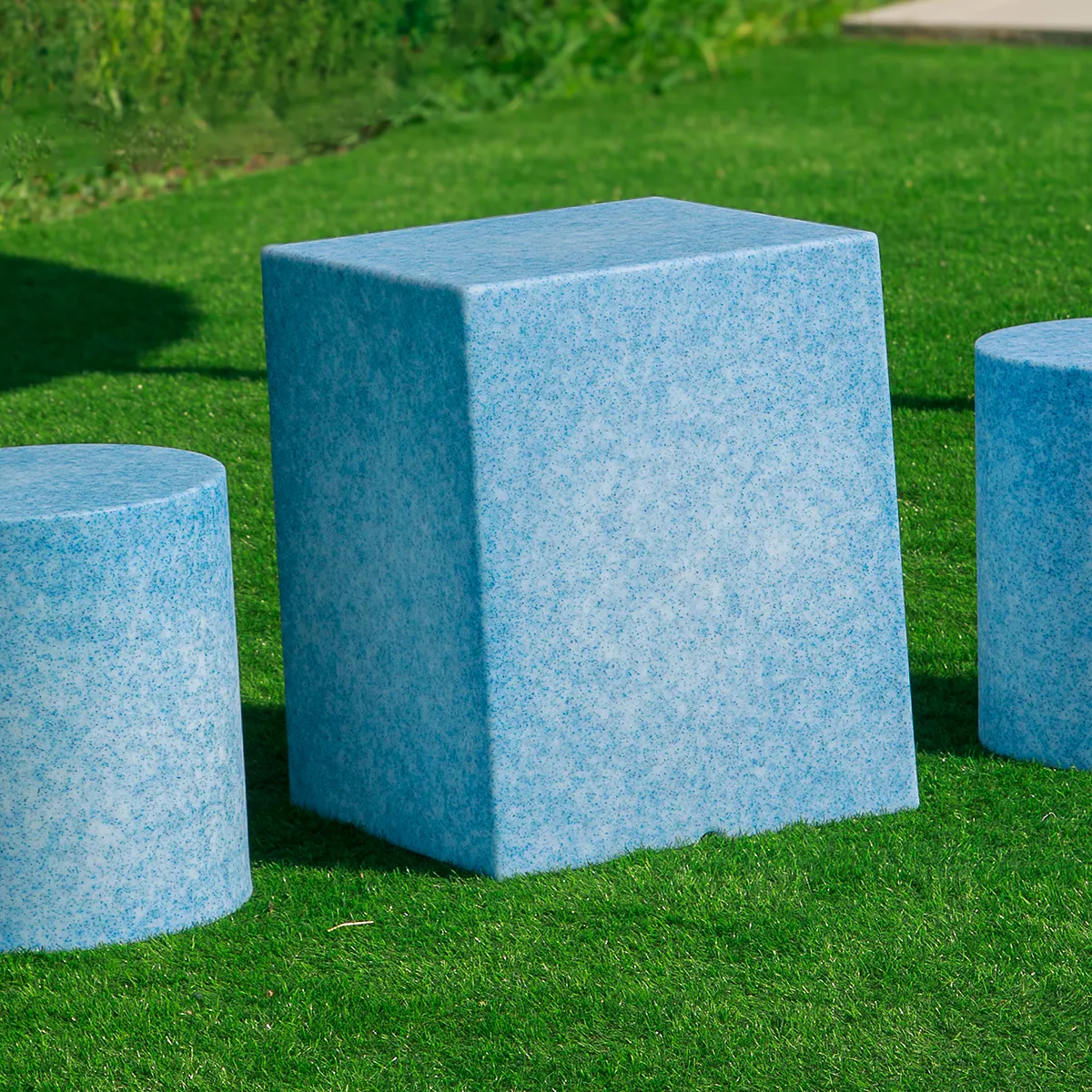 CIRCOOLAR Cube table Cuby Recycled Material