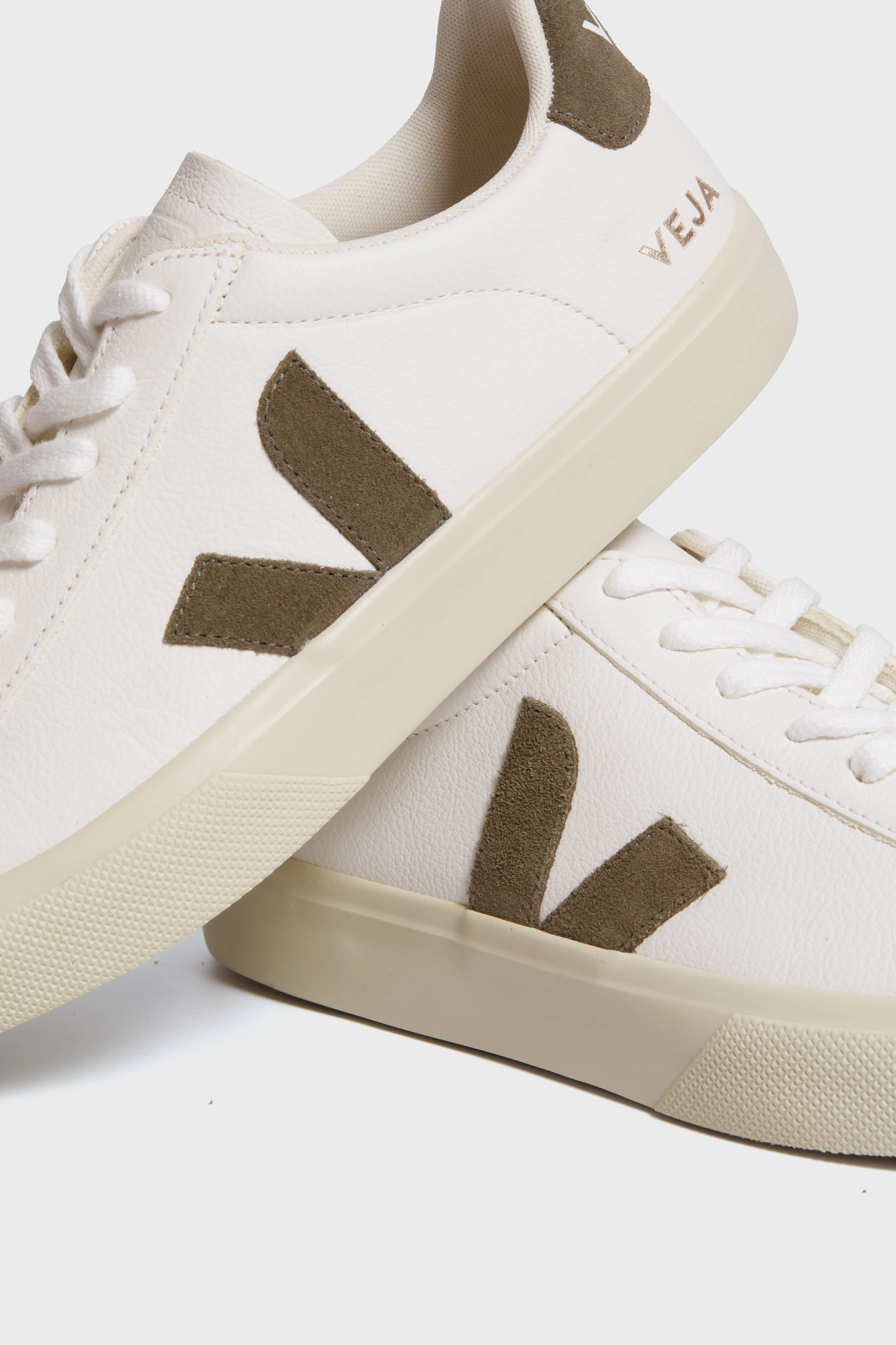 Extra White Kaki Campo Sneakers