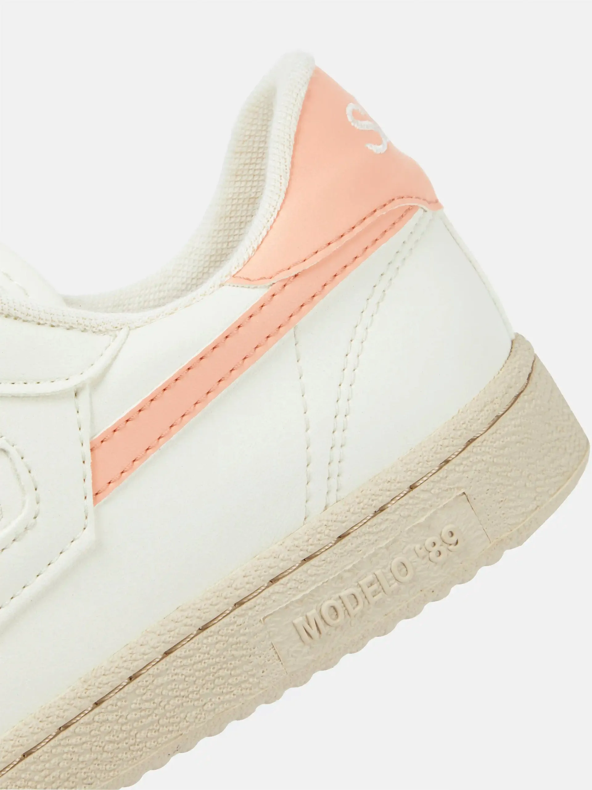 Modelo '89 V-Endure sneakers in salmon