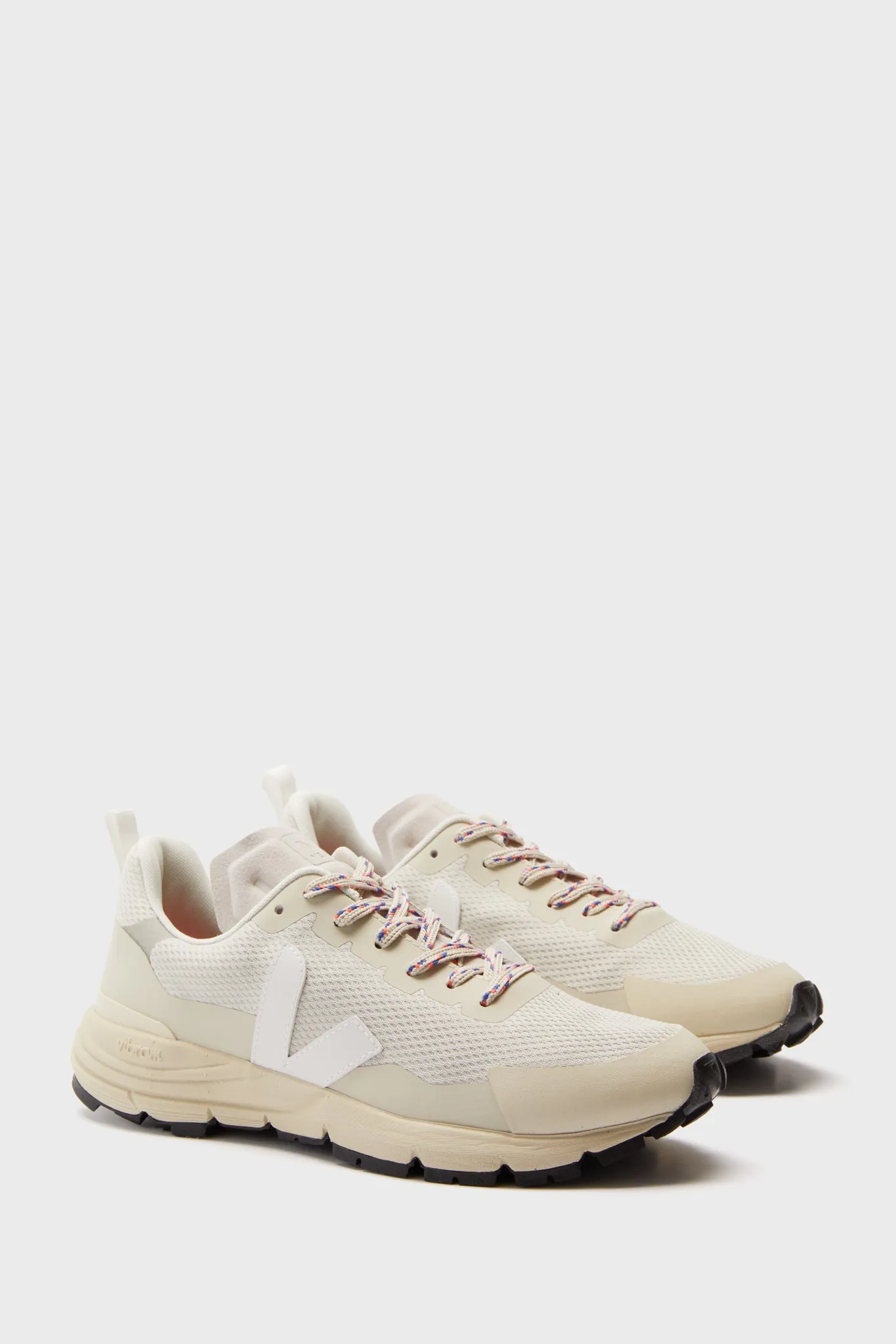 Natural White Dekkan Sneakers