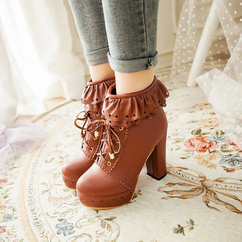 Round Toe Lace Up Ankle Boots