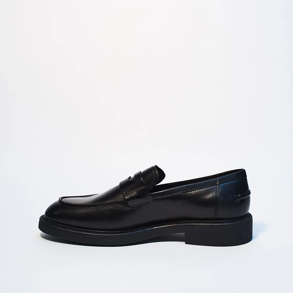 VAGABOND ALEX LOAFER - BLK LEATHER